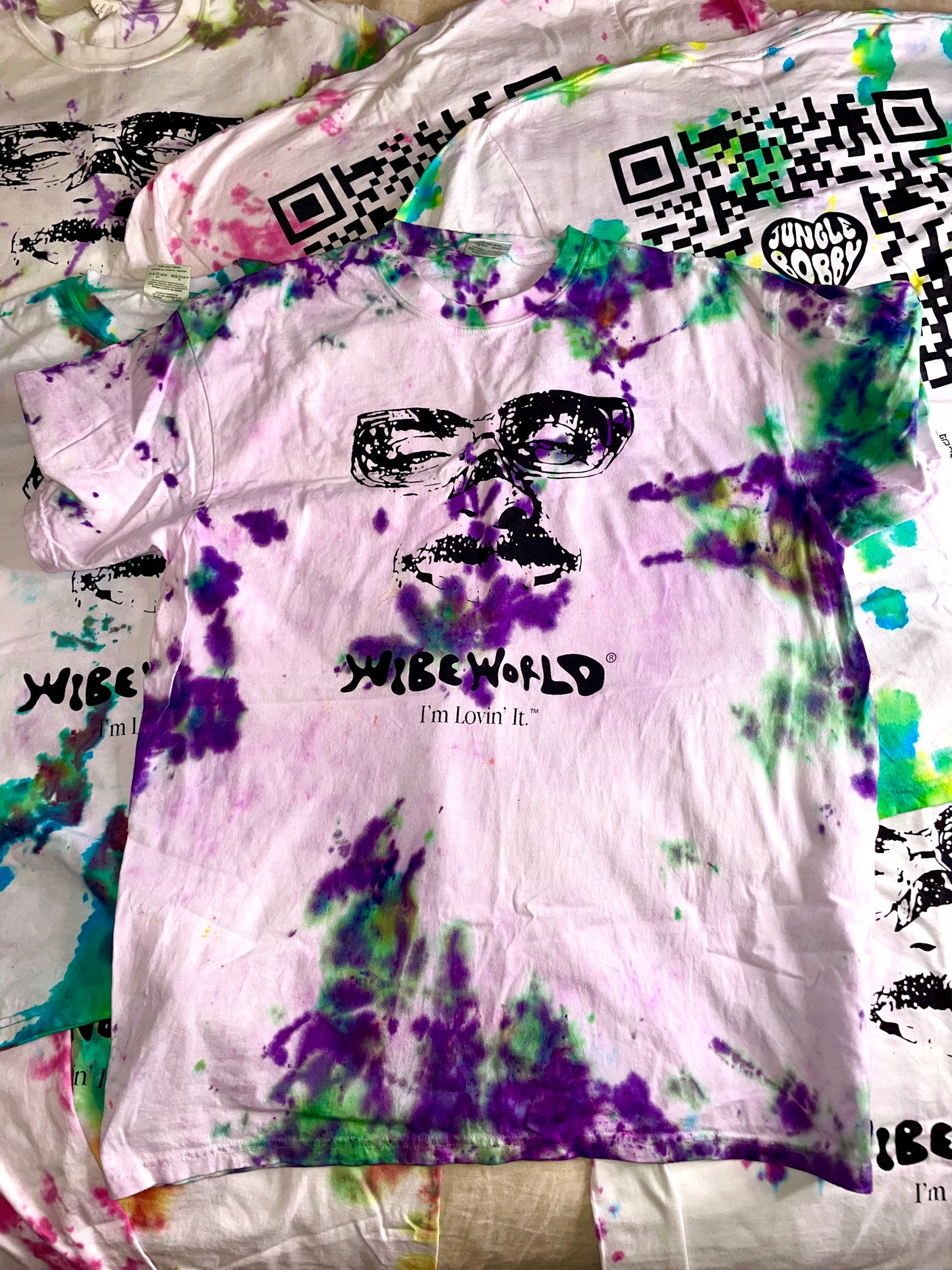 A SPECIAL HAND TIE-DYED wibe world "IM LOVIN IT" shirt